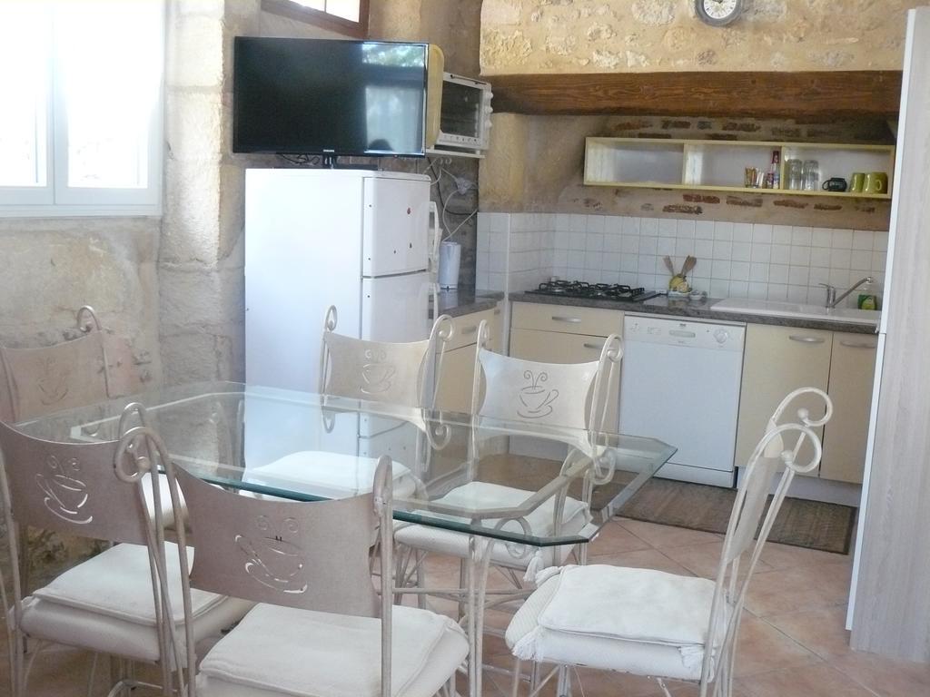 Chambres D'Hotes & Gites Pouget Les Eyzies Экстерьер фото